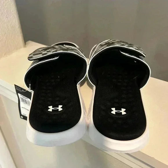 NEW Under Armour Ignite Pro Graphic Slide Sandal 3026024-003 Mens Size 8 - Picture 6 of 9
